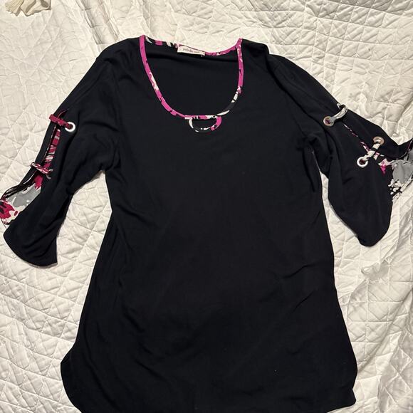 inside out shirt Woman’s M - Picture 1 of 9